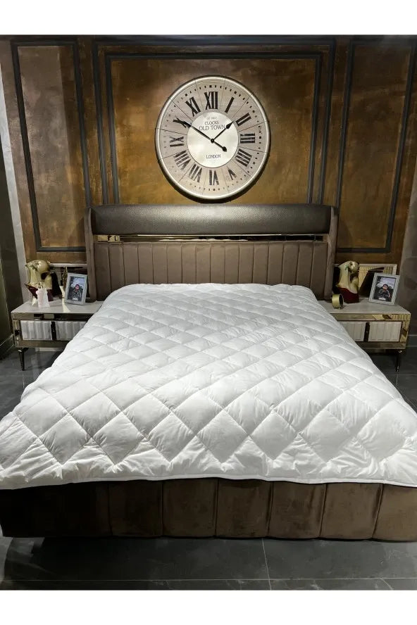 Çift Kişilik Merinos Kuzu Yünü Yorgan(195 x 215 cm) + İki Adet Boncuk Yünü Yastık